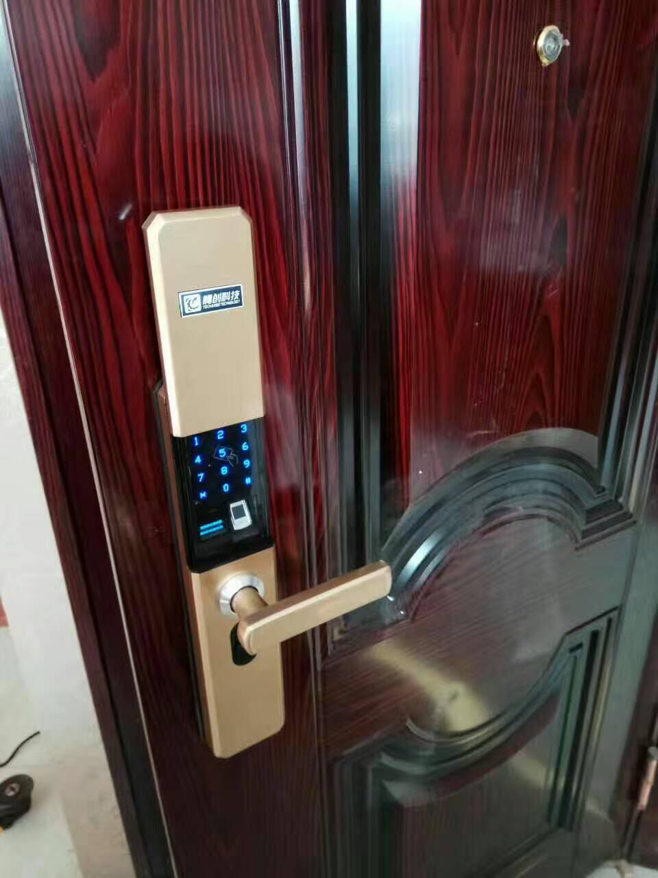 十堰開鎖師傅教您換一把與家中防盜門相匹配的智能門鎖